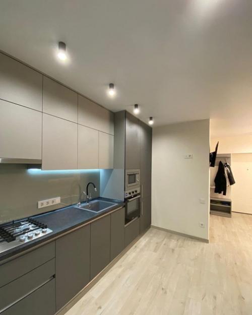 Наконец - то окончен капитальный ремонт в новостройке. 09