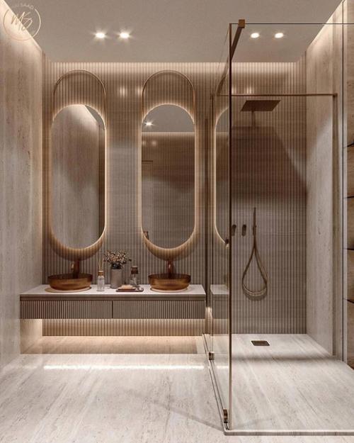 Несколько кадров интерьера квартиры в бежевых и молочных тонах, создающих уютную и изысканную атмосферу. 06