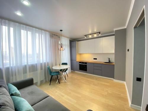 Стильные и яркие кружки, баночки и свечи С дизайнерскими буквами датского бренда Design Letters. 02