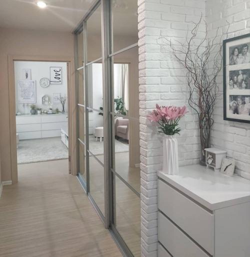 Весь ремонт этой квартиры был сделан своими руками, с душой и любовью. 07