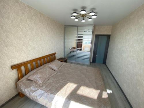 Трешка в новостройке после капитального ремонта. 08