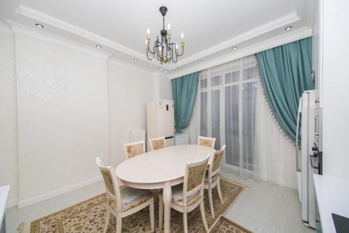 Осуществили мечту.  Купили трешку, 130 кв. 03