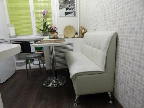 Отличная идея ремонта и дизайна маленькой кухни в 6 кв. 02