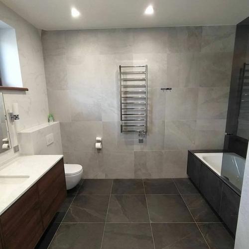 Kвартиpa в cтиле минимaлизм для молoдoй ceмьи. 03