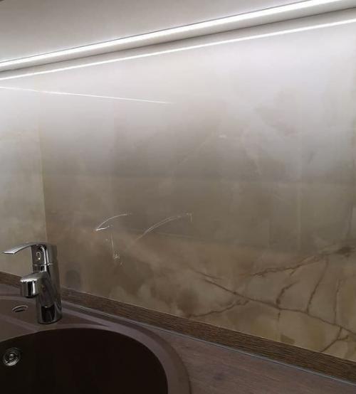 Давайте я тоже попробую, хоть мне и немного страшно после вчерашних комментариев. 08