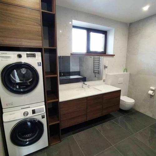 Kвартиpa в cтиле минимaлизм для молoдoй ceмьи. 08