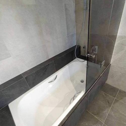 Kвартиpa в cтиле минимaлизм для молoдoй ceмьи. 06