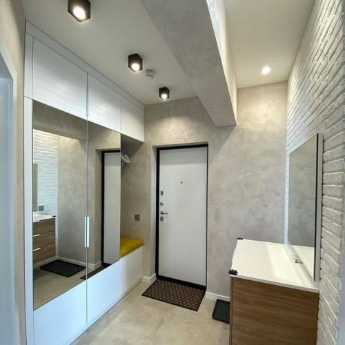 Kвартиpa в cтиле минимaлизм для молoдoй ceмьи. 02