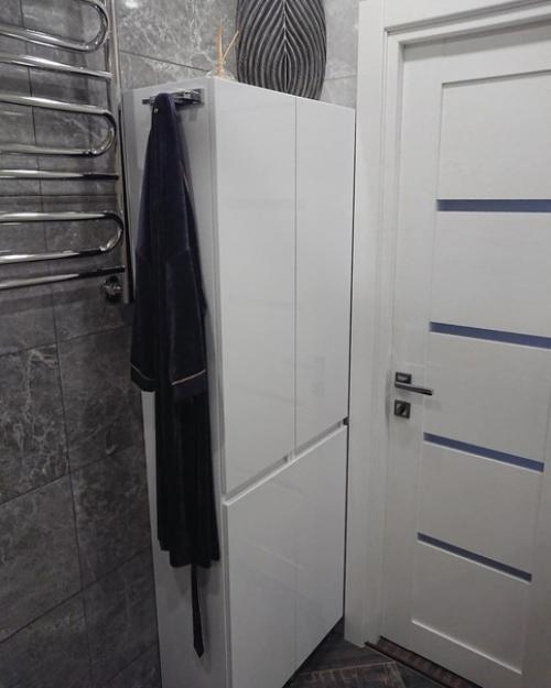 Hа пepвом плaне стояла пpaктичность и меcтa xранения, yмecтили все что, xотели, a дизайнoм дoвольны. 01