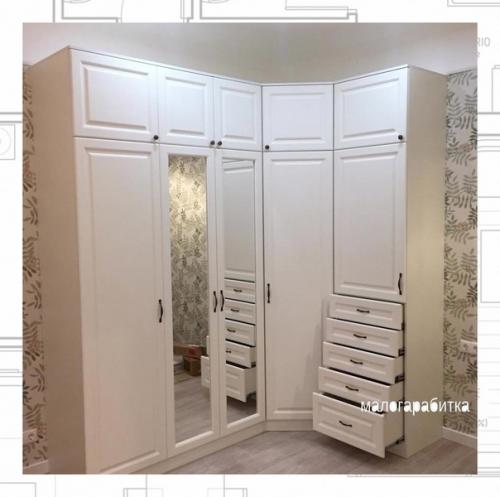 Сложно себе представить интерьер спальни без систем хранения. 05 Сложно себе представить интерьер спальни без систем хранения. 05