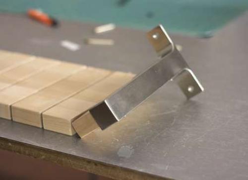 Книжная полка своими руками. 06