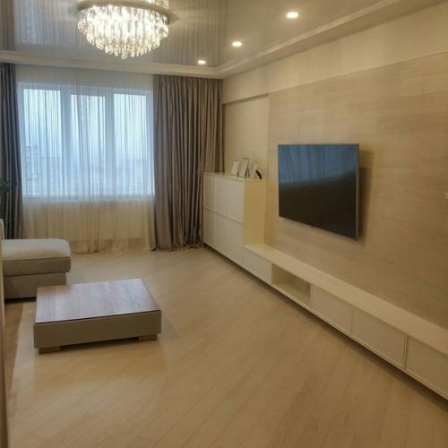 А это наша уютная квартира после капитального ремонта. 02