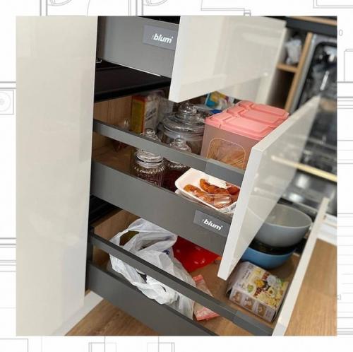 Дизайн маленькой кухни нужно очень тщательно продумывать. 04