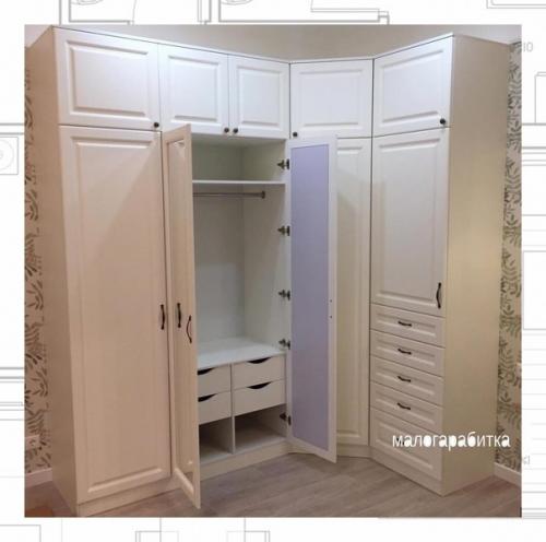 Сложно себе представить интерьер спальни без систем хранения. 04 Сложно себе представить интерьер спальни без систем хранения. 04