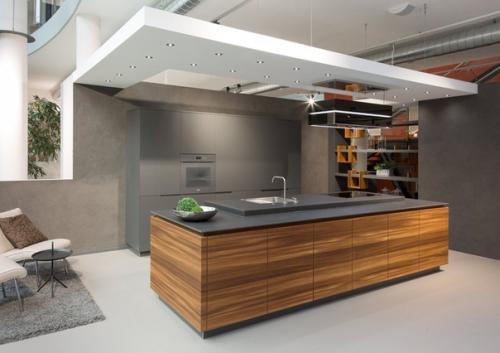 Дизайнеры все чаще делают кухонную мебель без ручек (особенно если речь о стилях минимализм, хай - тек, функционализм. 04