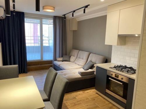 Двухкомнатная квартира для аренды. 01