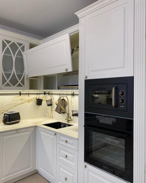 Наша классическая кухня после монтажа. 04