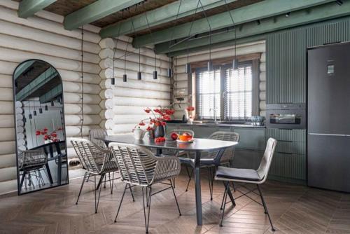 Красивый гостевой домик из бруса площадью 50 кв. 02 Красивый гостевой домик из бруса площадью 50 кв. 02