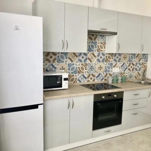 Всего 48 кв. 03