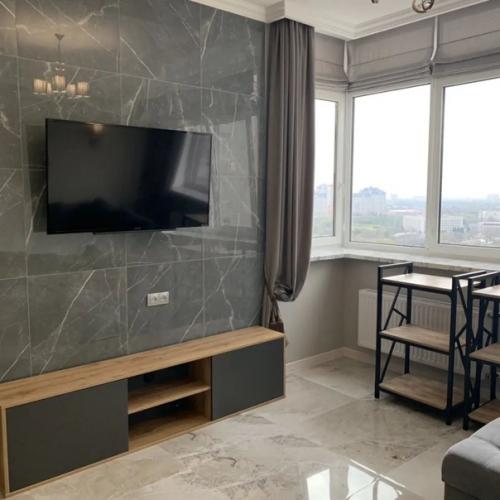 63 кв.  м после капитального ремонта. 02