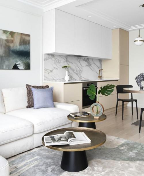 Эта квартира расположена в маленьком курортном городе Светлогорске на берегу балтийского моря. 02