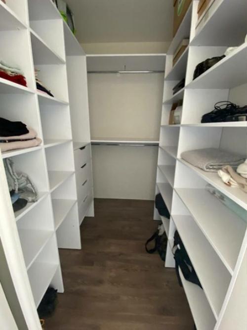 Главная наша радость в этом ремонте то, что удалось выделить место в квартире для постирочной. 07