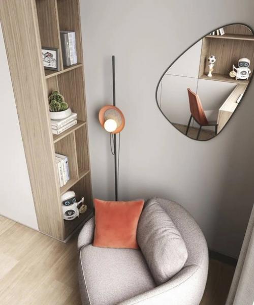 Светлый интерьер комнаты с акцентами. 01