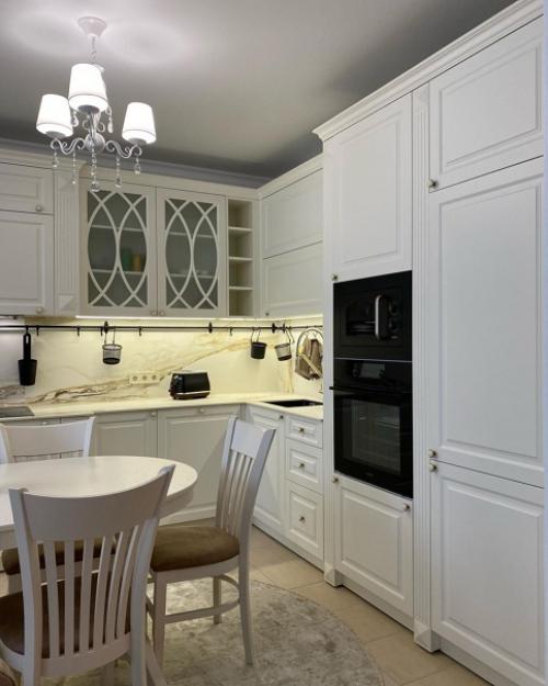 Наша классическая кухня после монтажа. 01