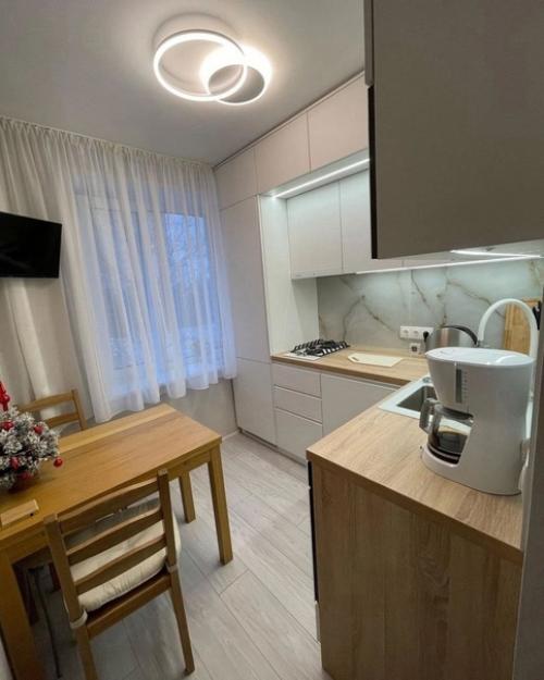 Делимся фото небольшой кухни после ремонта. 02