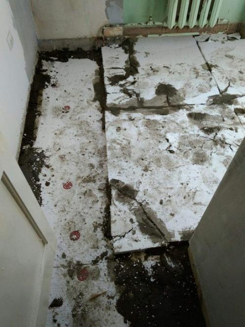 А вот и наша маленькая кухня. 04