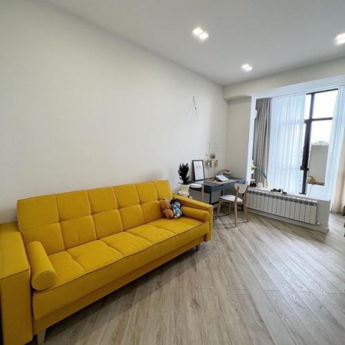 3-х комнатная квартира с качественным ремонтом из дорогих материалов, с техникой и с мебелью. 06