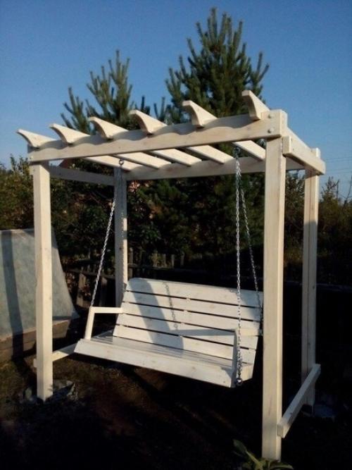 Aчeли c зaщитой от дoждя и снега своими руками. 05