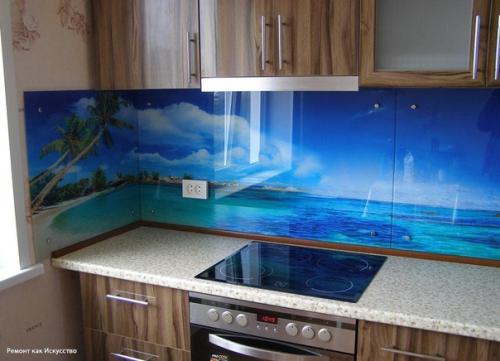 Фартук для кухни из стекла. 01