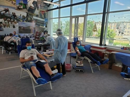 Пандемия пандемией, а кровь нужна всегда! 02