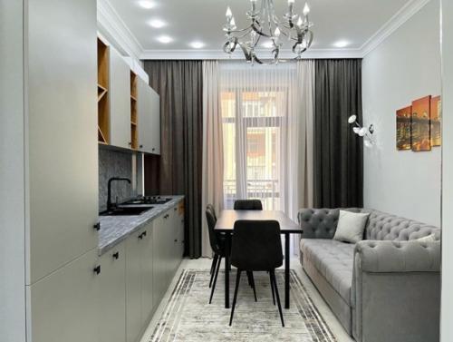 42 кв.  м с дизайнерским ремонтом. 07