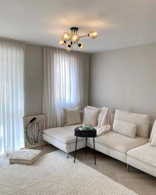 Небольшая кухня и гостиная в современном европейском стиле. 03