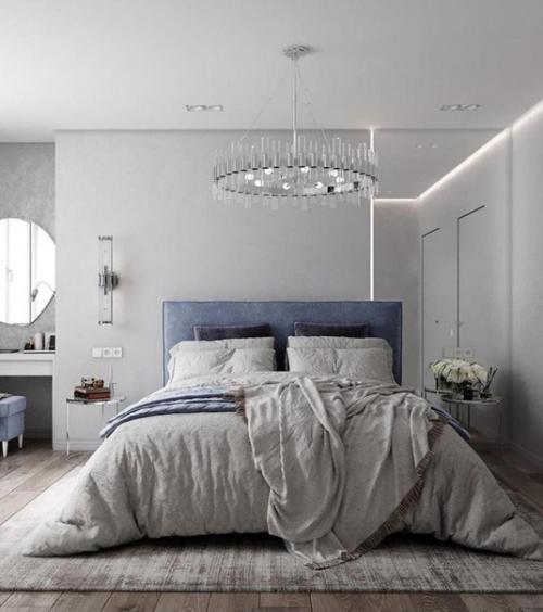 Для интерьера этой квартиры мы дизайнеров задействовали. 06