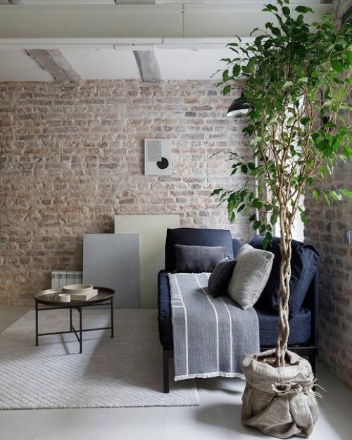 Заказчик хотел создать уютное место для своих друзей, которые приедут погостить в Санкт-петербург. 06