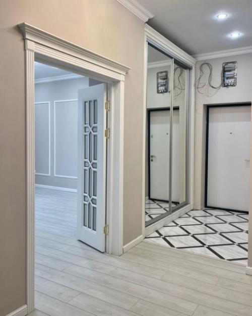 Мы продаём 2-х комнатную квартиру. 02