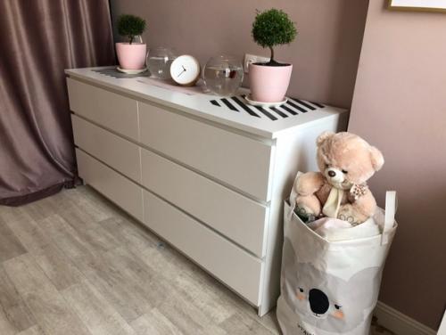 Дочке мы делаем комнатку. 04