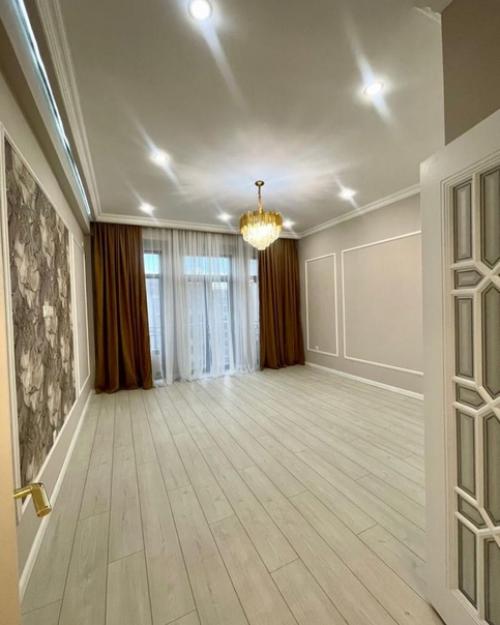 Мы продаём 2-х комнатную квартиру. 08