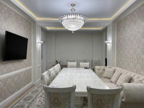 Наша 3-х комнатная квартира с дизайнерским ремонтом в стиле Неоклассика. 08