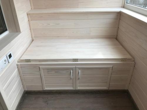 Ремонт после работы и по выходным делал. 03