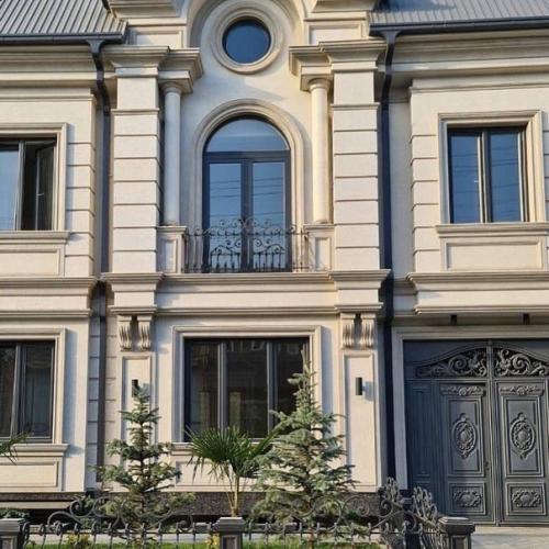 Шикарный загородный дом после строительства. 09