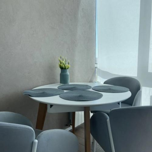 42 кв.  м под дальнейшую сдачу в аренду. 03