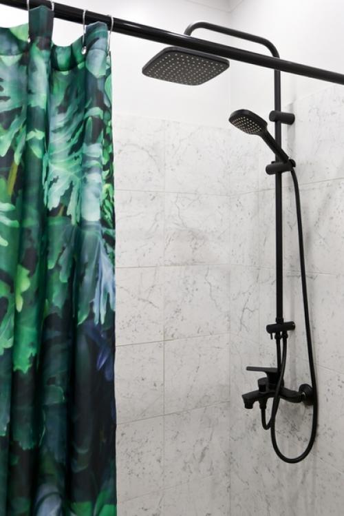 Сделали ремонт в ванной комнате. 01