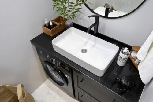 Сделали ремонт в ванной комнате. 06