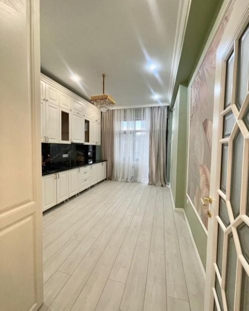 Мы продаём 2-х комнатную квартиру. 09