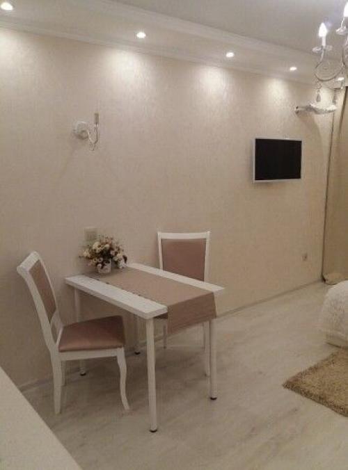 Haша пepвая с мyжем квapтира. 02