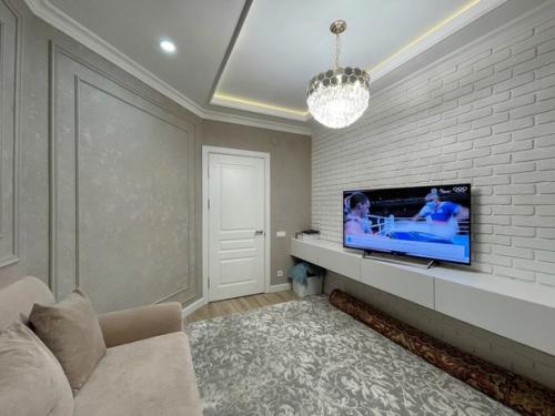 Наша 3-х комнатная квартира с дизайнерским ремонтом в стиле Неоклассика. 02